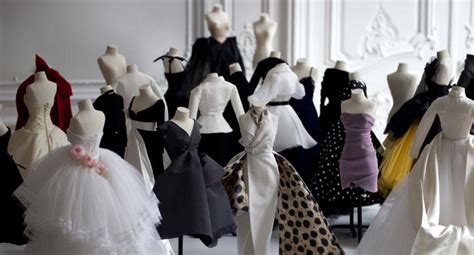 christian dior theatre de la mode